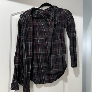 Long sleeve flannel with hood